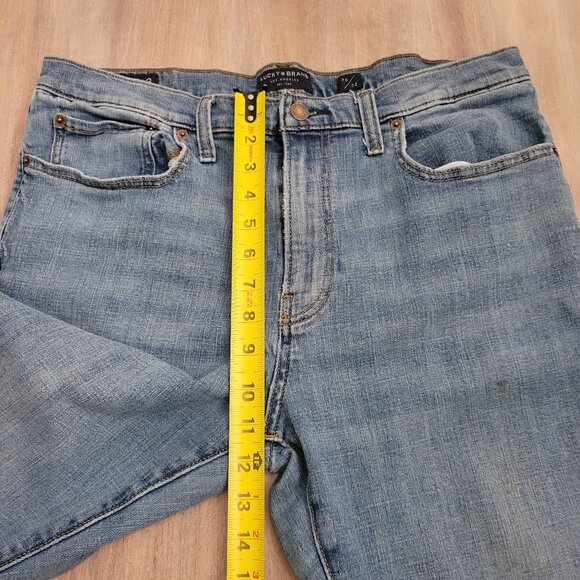 Lucky Brand Women’s 223 Straight Jeans 36x32 Medium Wash Stretch Denim - Picture 7 of 10
